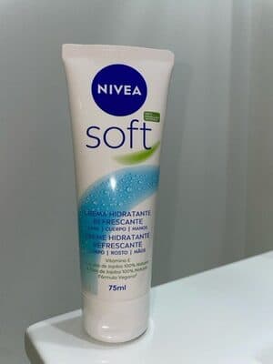 Creme de Rosto Corpo e Mãos Soft Nivea