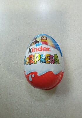 Ovo de Chocolate Kinder Surpresa