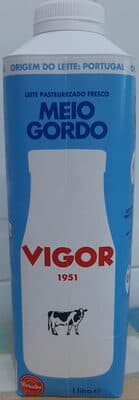 Leite Vigor Pasteurizado Especial Meio Gordo