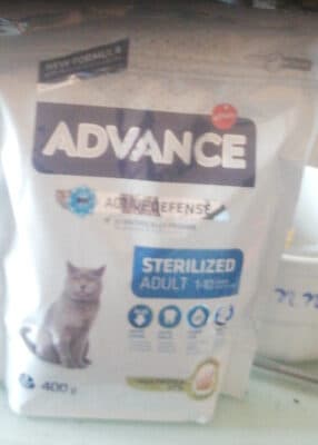 Ração para Gato Advance Esterilizado com Perú e Arroz