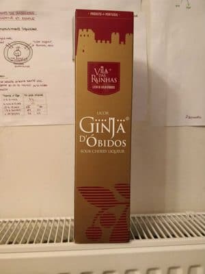 Licor de Ginja Vila das Rainhas com Fruto Óbidos
