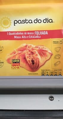 Massa Folhada Pasta do Dia Quadradinhos