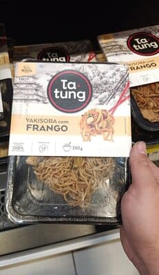 Yakisoba com Frango