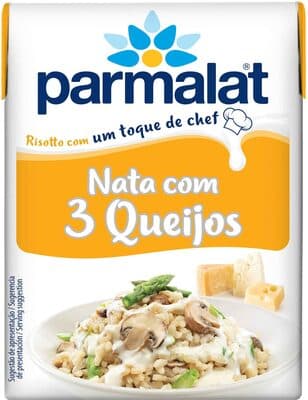 Natas Parmalat UHT 3 Queijos