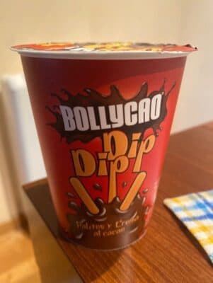 Palitos com Crme Bollycao Dip Dip com Chocolate