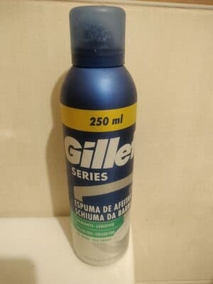 Espuma de Barbear Series Pele Sensivel com Aloé Vera Gillette