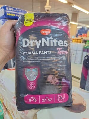 Fralda Cueca Huggies Drynites Menina