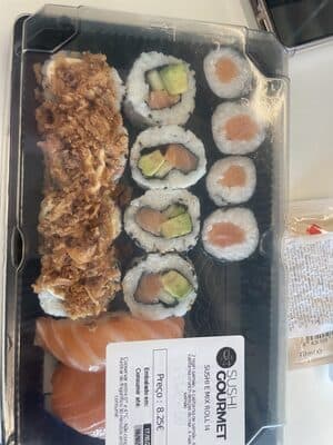 Sushi Gourmet Mix Roll