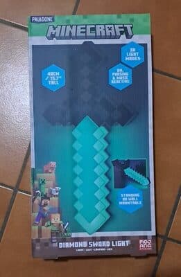 Candeeiro Minecraft Espada