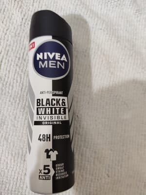 Desodorizante Spray Invisible for Black & White Original Nivea Men