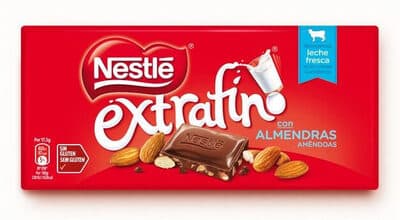 Tablete Nestlé Extrafino Chocolate Leite com Amêndoas