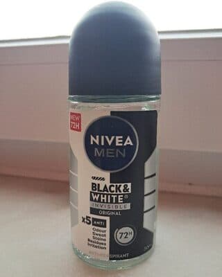 Desodorizante Roll-on Invisible for Black & White Original Nivea Men