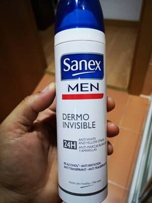 Desodorizante Spray para Homem Dermo Efeito Invísivel Sanex
