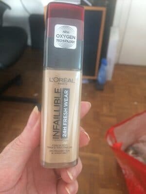 Base L'oreal Paris Infallible 140 Nu